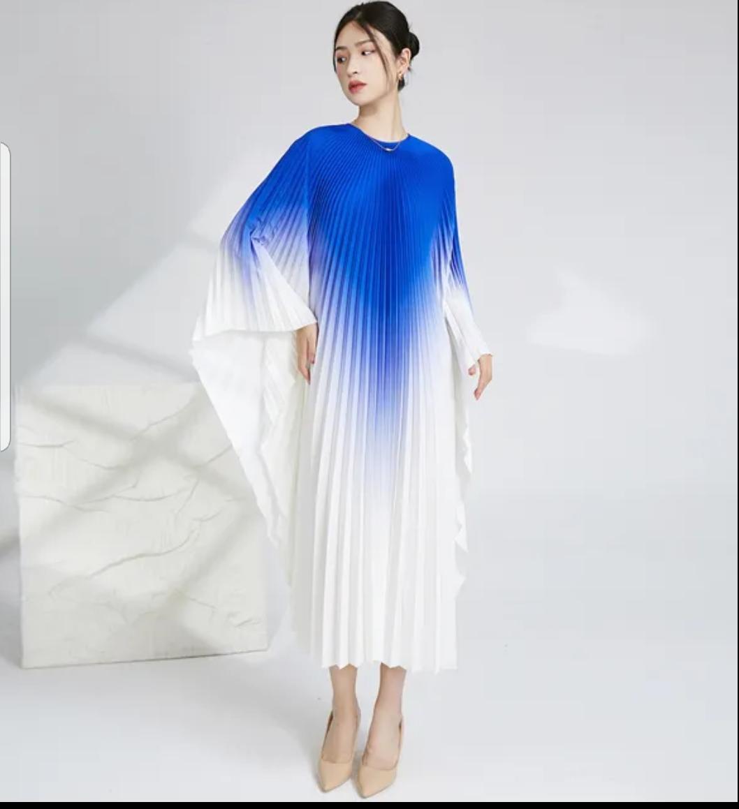 Batwing pleated maxi loose dress for women