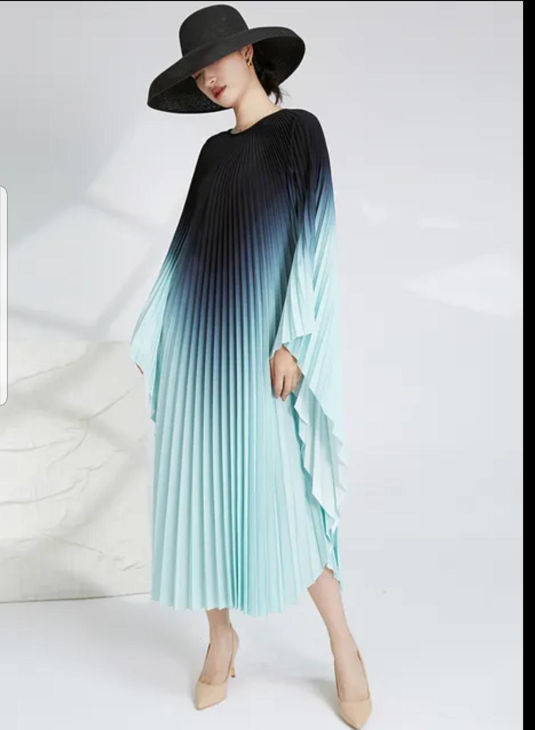 Batwing pleated maxi loose dress for women